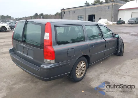 2005 Volvo V70 2.4 z USA, uszkodzony, nr VIN YV1SW612451478248